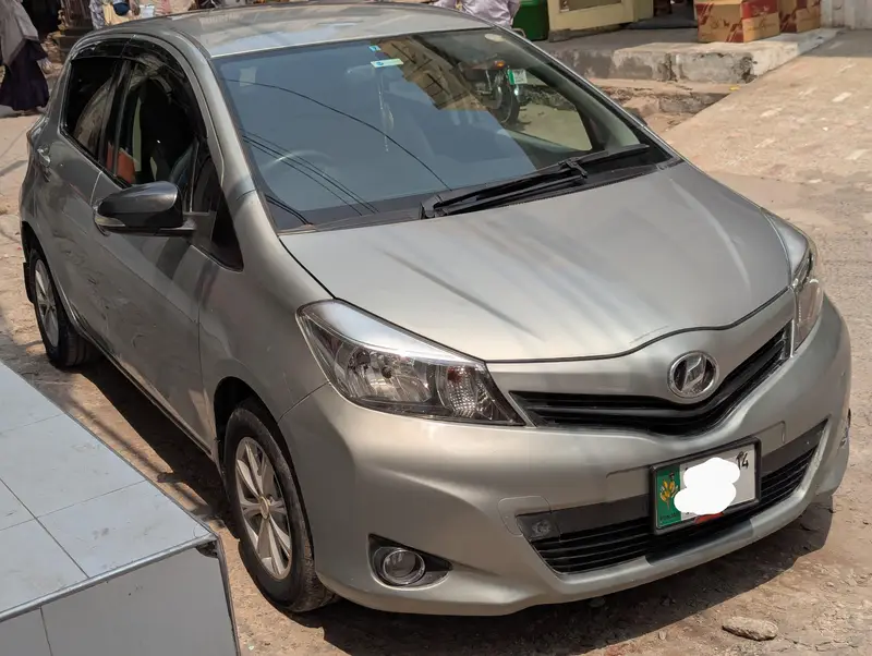 Toyota Vitz 2011