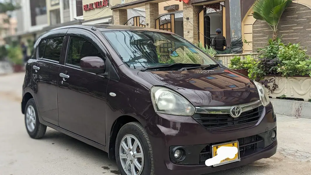 Toyota Pixis Epoch 2013