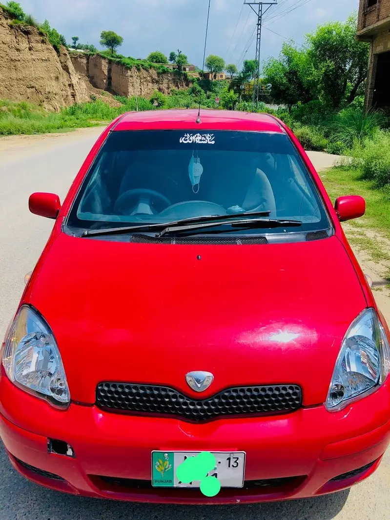 Toyota Vitz 2000