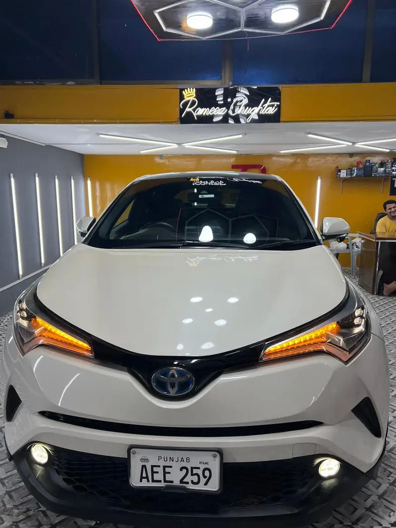 Toyota C-HR 2017
