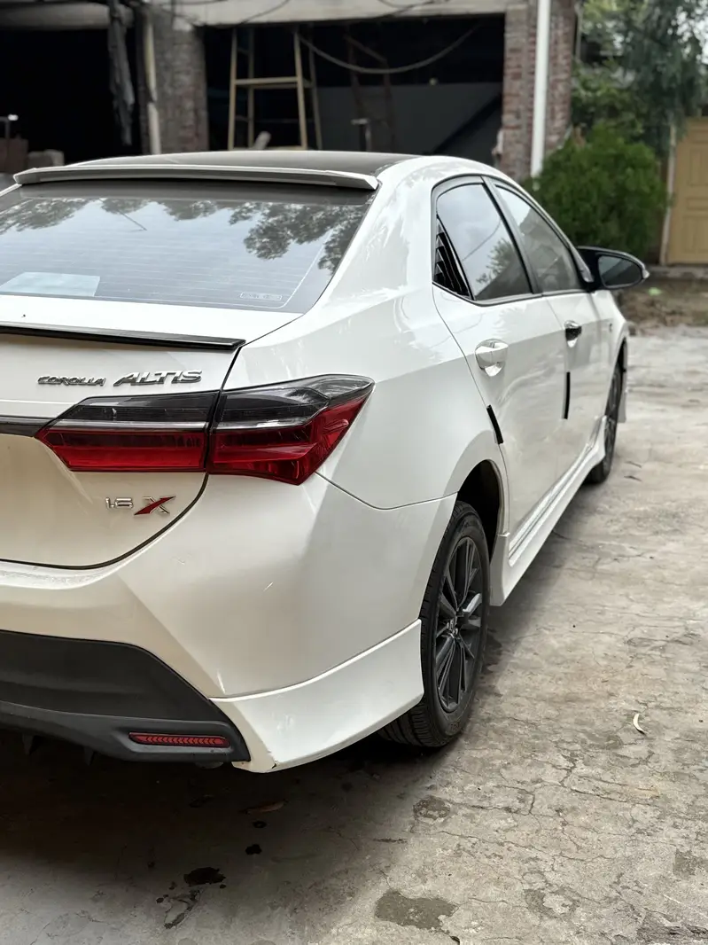 Toyota Corolla Altis 2022