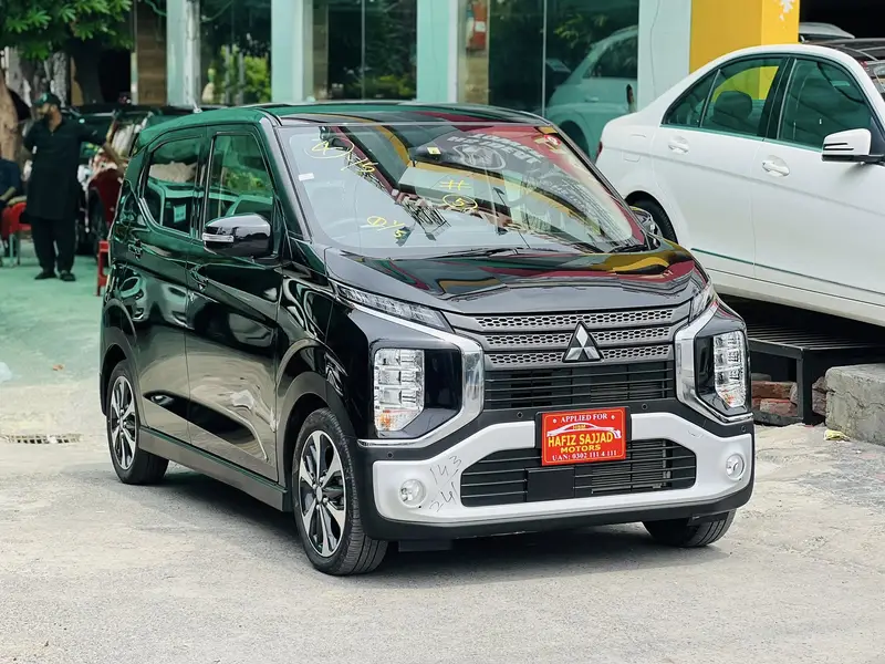 Mitsubishi Ek X 2022