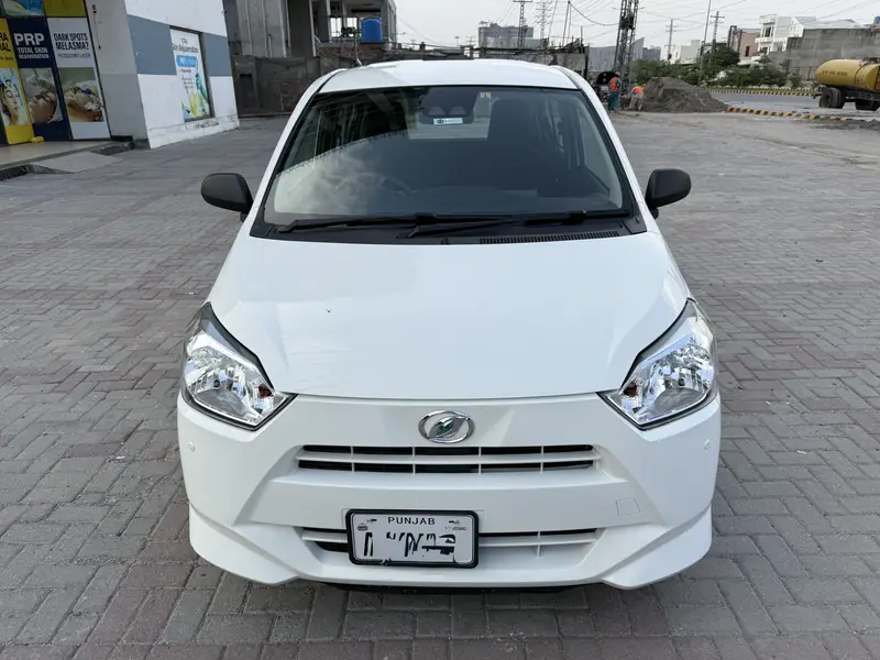 Daihatsu Mira 2021