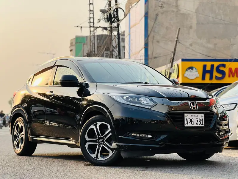 Honda Vezel 2016