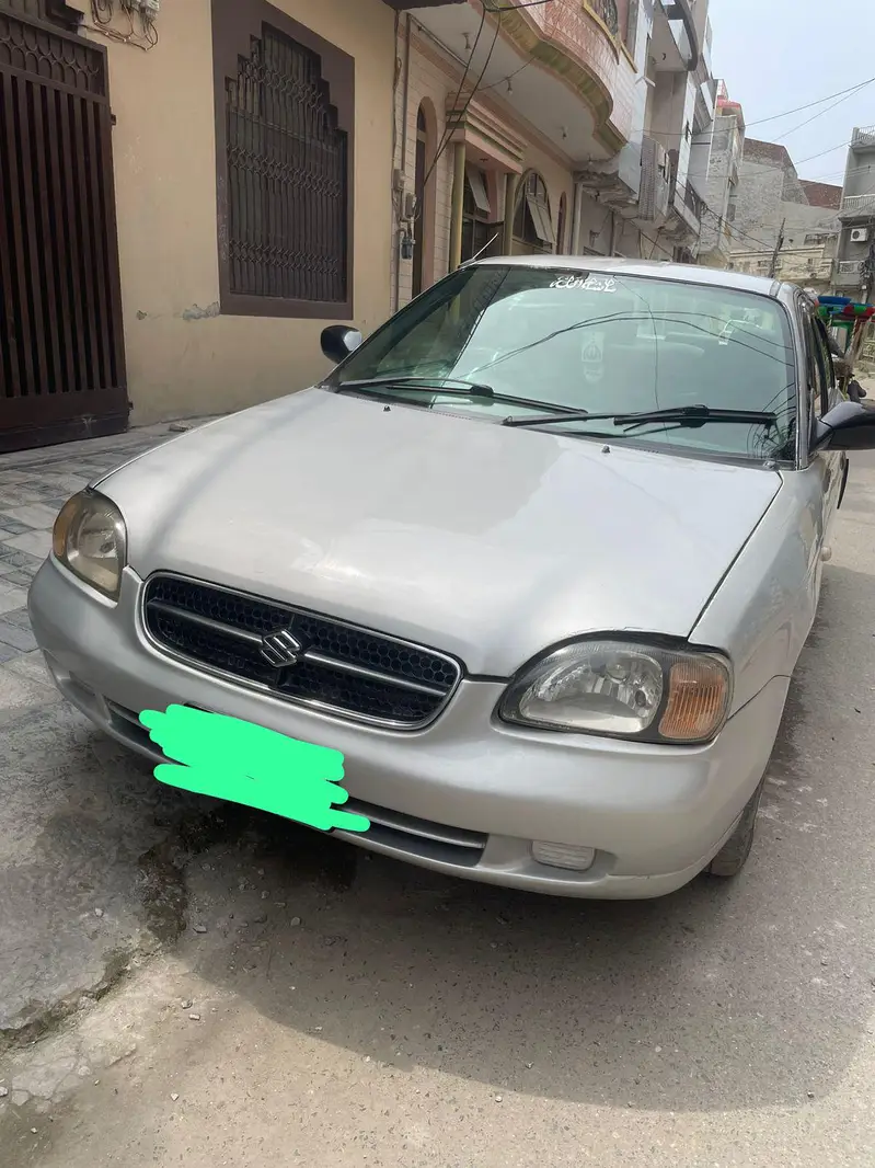 Suzuki Baleno 2004