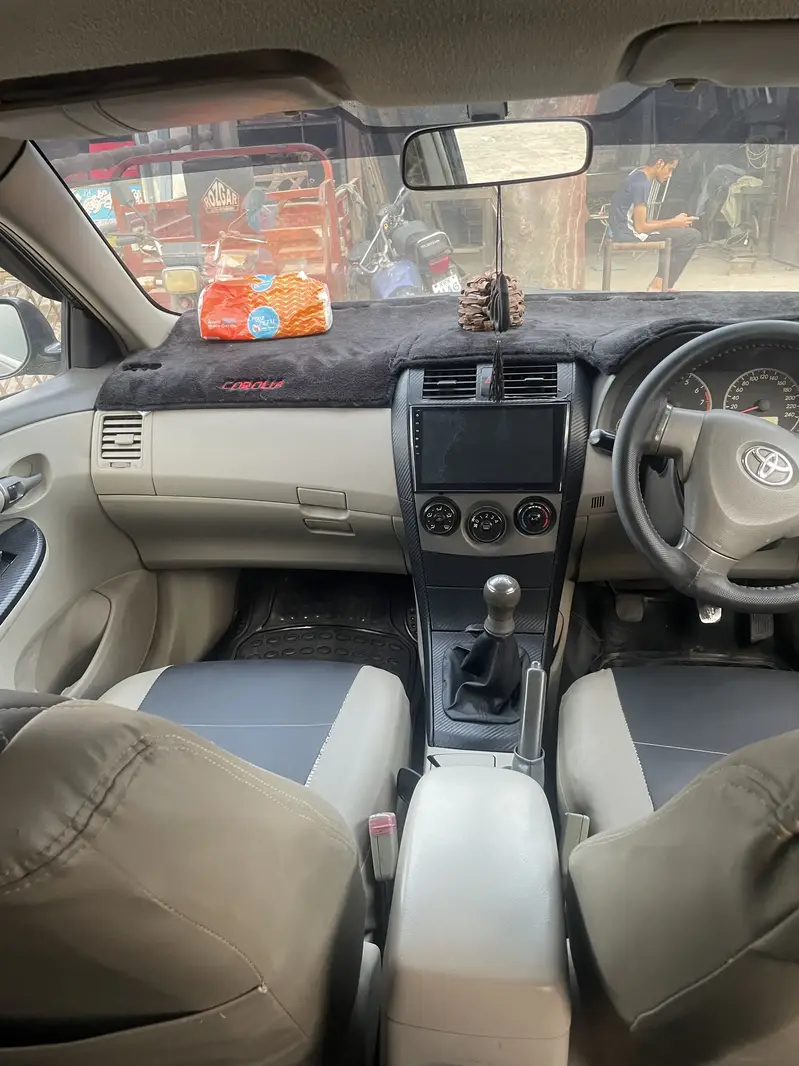 Toyota Corolla XLI 2011