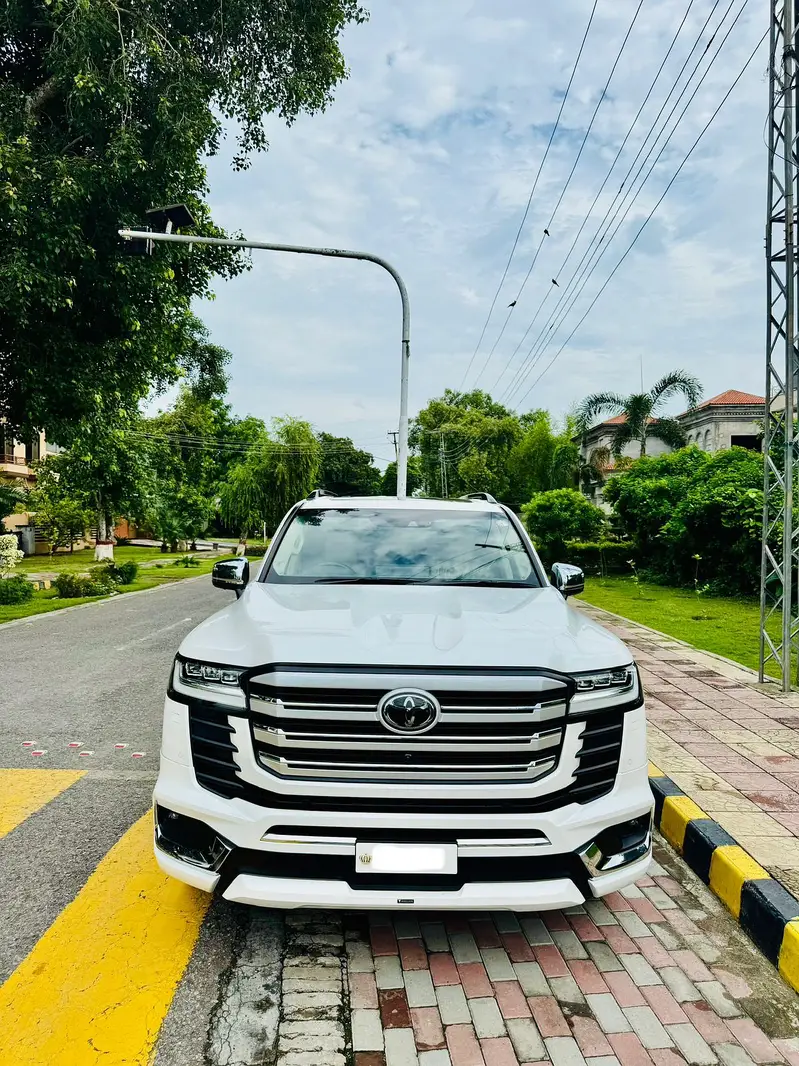 Toyota Land Cruiser 2022