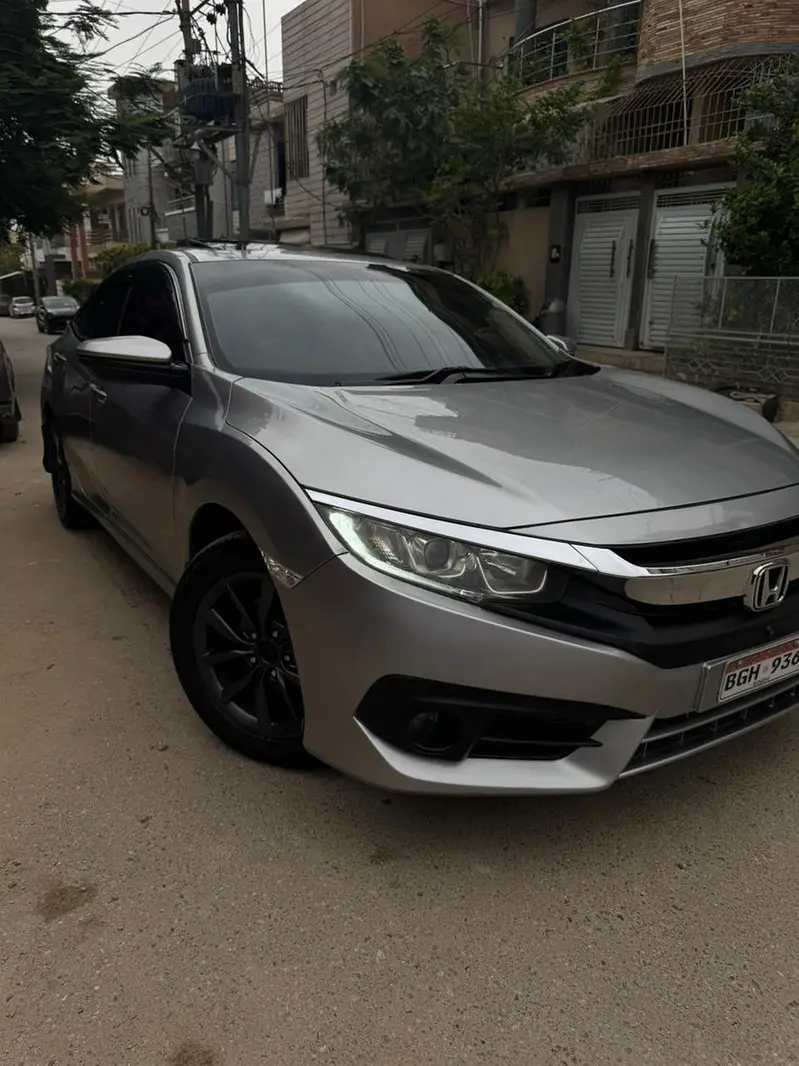 Honda Civic VTi Oriel Prosmatec 2016