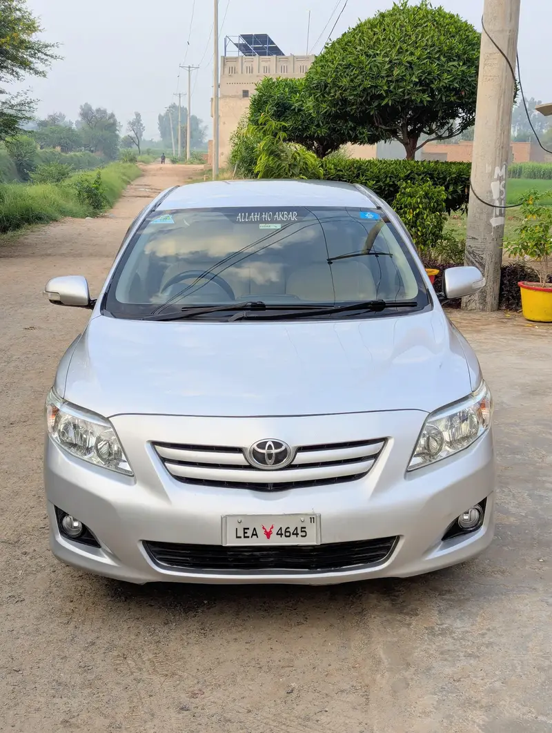 Toyota Corolla GLI 2011