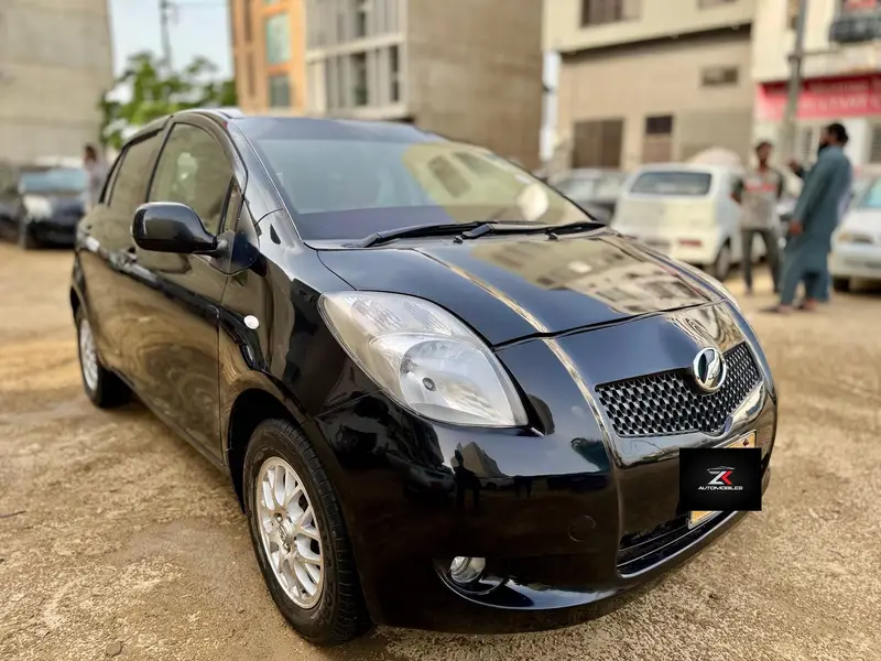 Toyota Vitz 2005