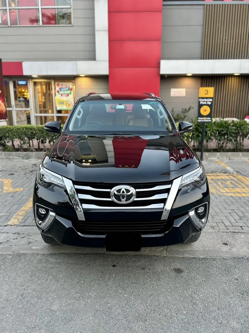 Toyota Fortuner V 2018