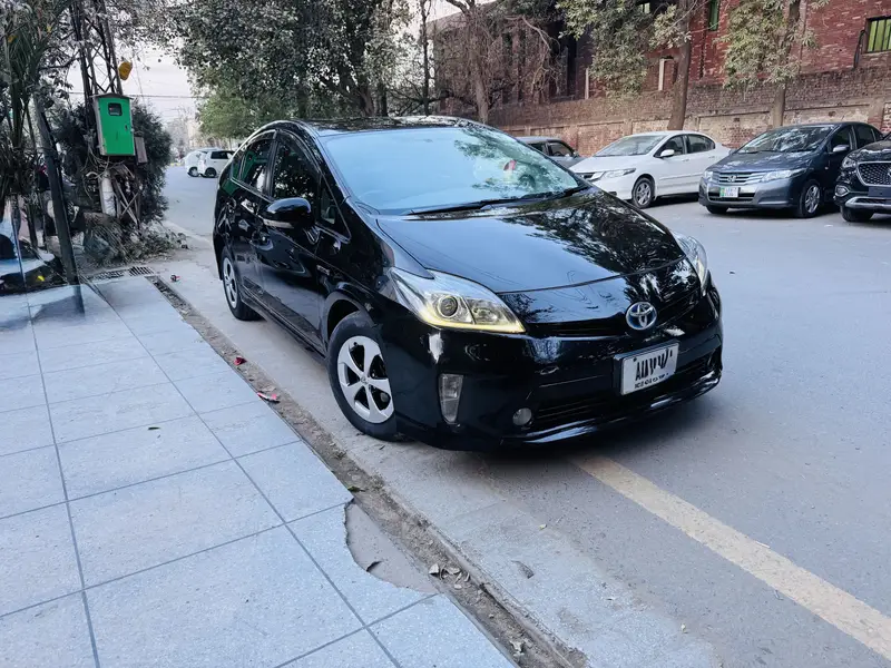 Toyota Prius 2015