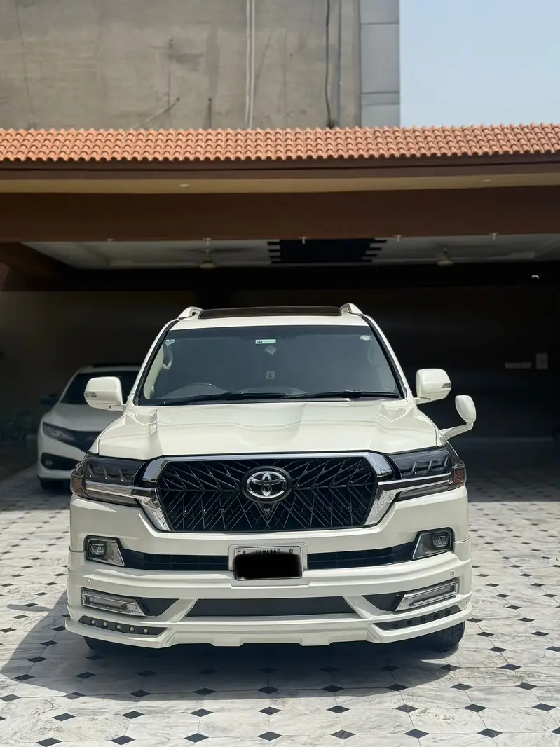 Toyota Land Cruiser 2012