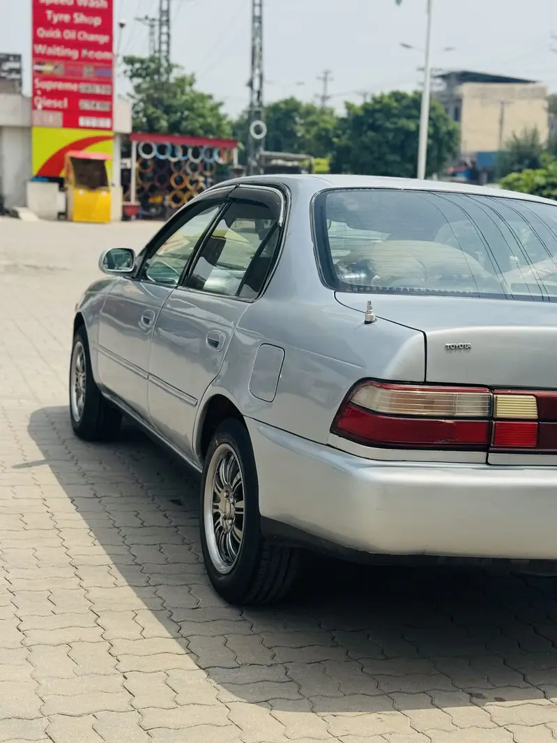 Toyota Corolla XE 1996