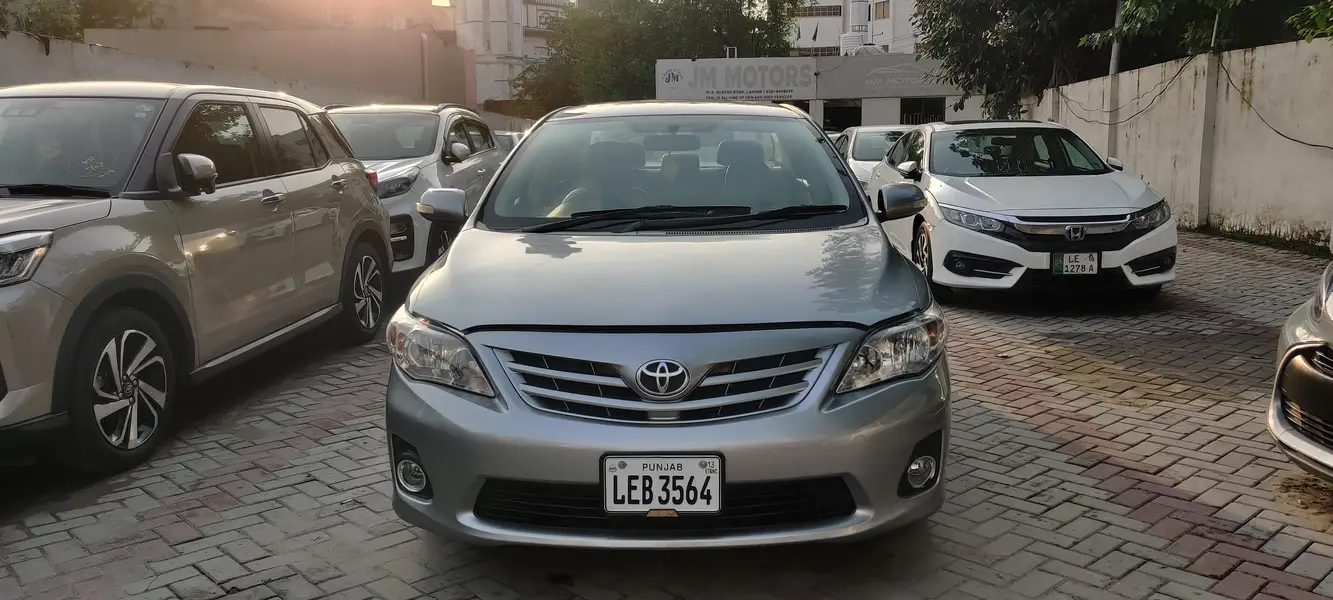 Toyota Corolla GLI 2013