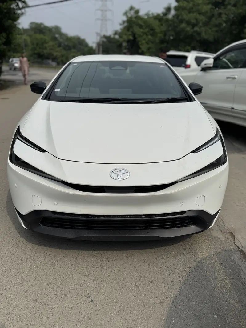 Toyota Prius 2023