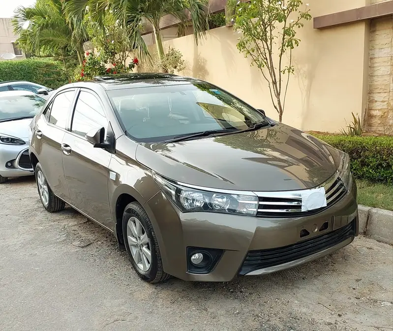 Toyota Altis Grande 2016