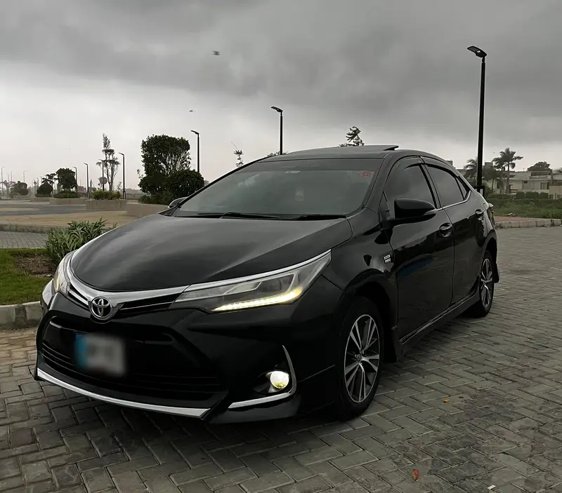 Toyota Altis Grande 2019
