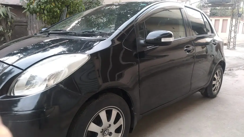 Toyota Vitz 2014