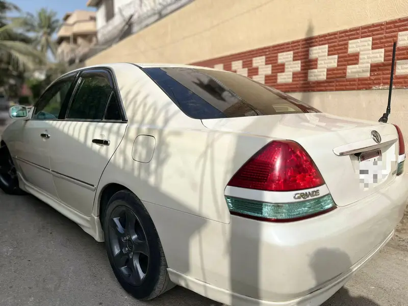 Toyota Mark II 2003