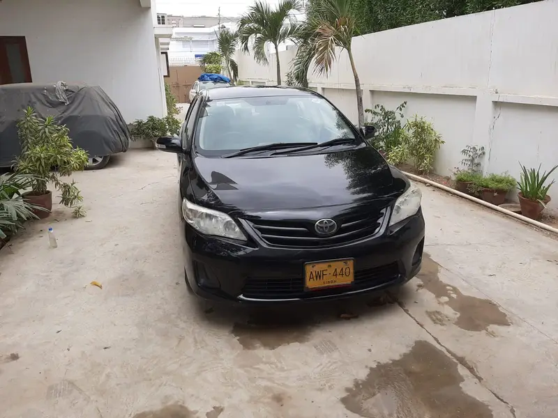 Toyota Corolla GLI 2011