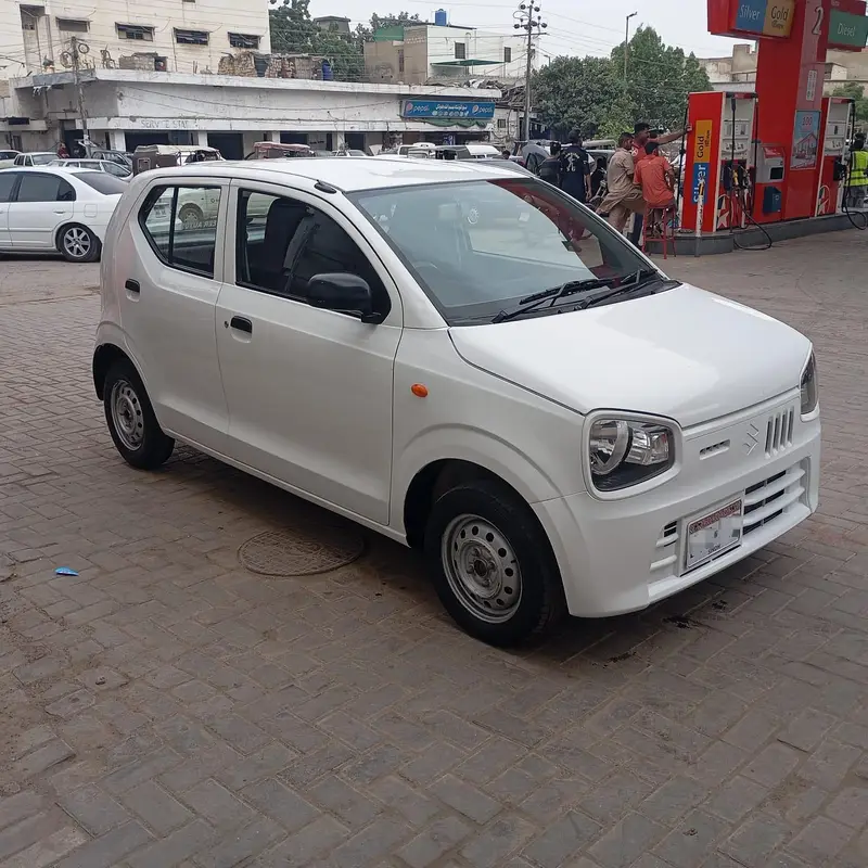 Suzuki Alto 2021