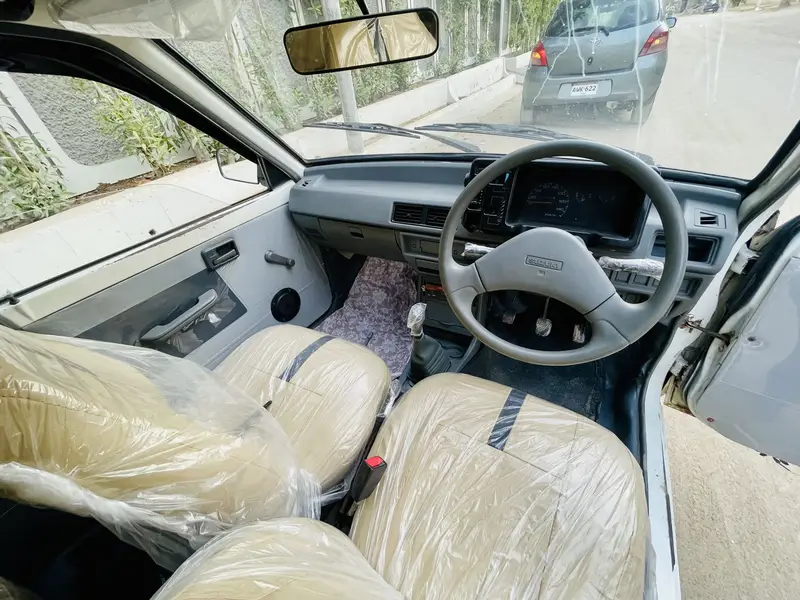 Suzuki Mehran VX 2011