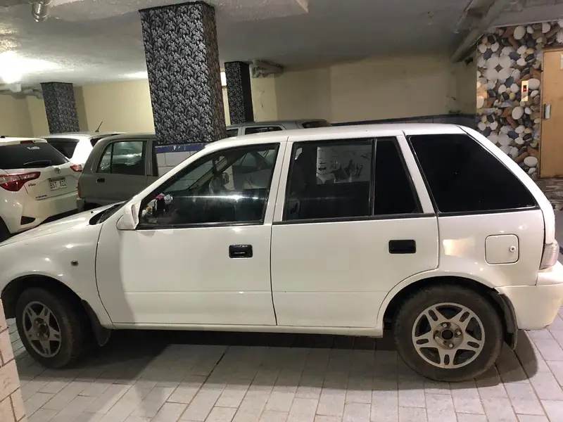 Suzuki Cultus VXR 2001