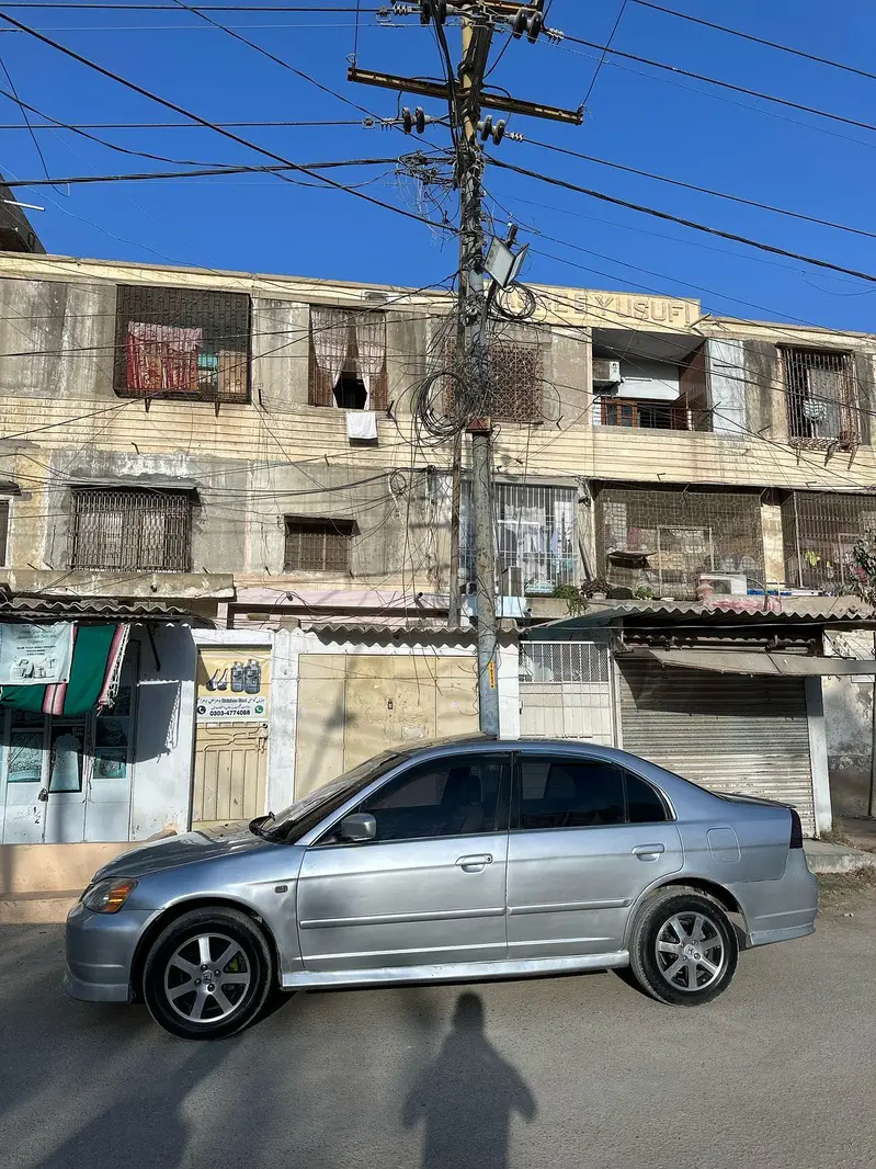 Honda Civic Oriel 2003