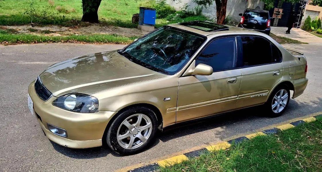 Honda Civic VTi Oriel Prosmatec 2000