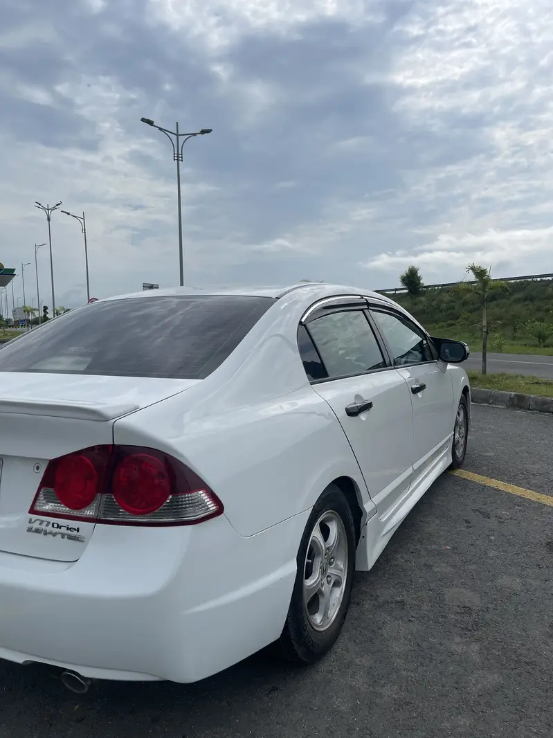 Honda Civic VTi Oriel Prosmatec 2007