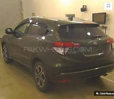 Honda Vezel 2015