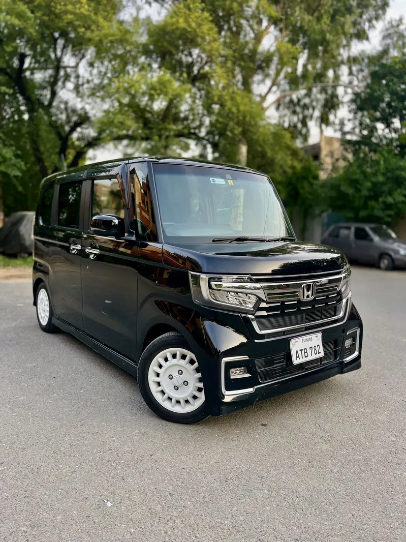 Honda N Box Custom 2022