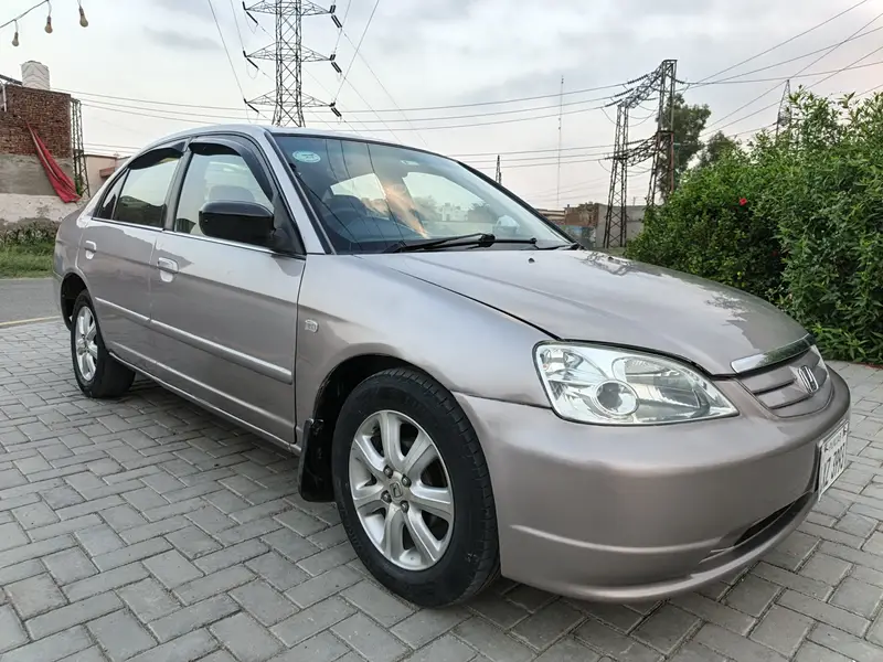 Honda Civic EXi 2001