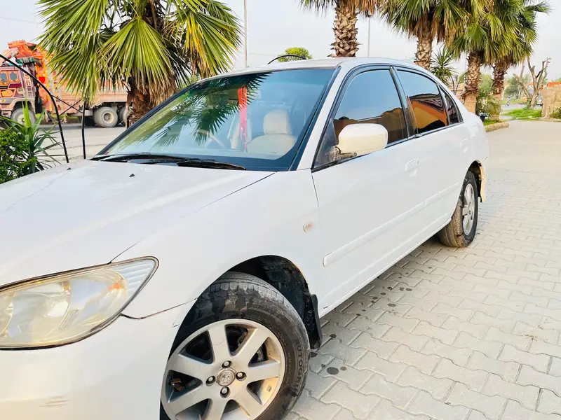 Honda Civic Prosmetic 2004