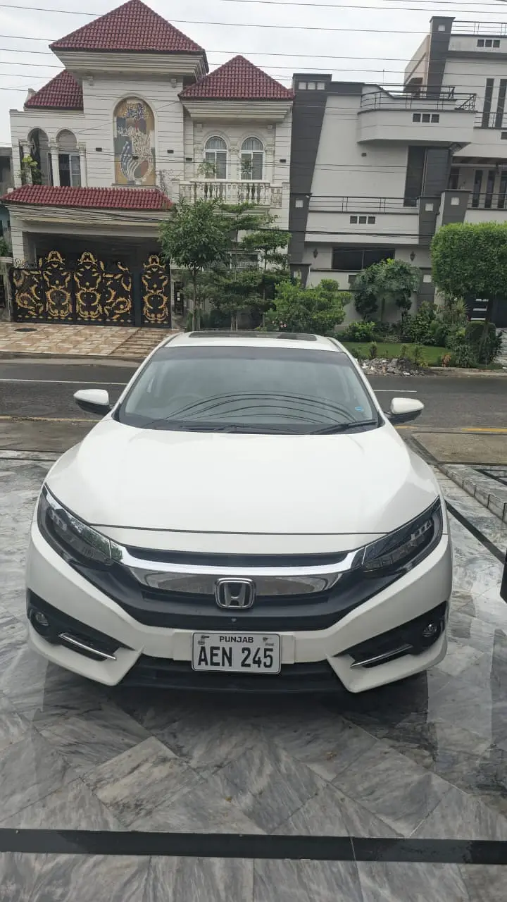 Honda Civic VTi Oriel Prosmatec 2021