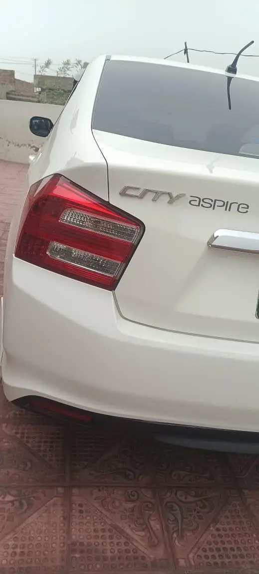 Honda City Aspire 2017