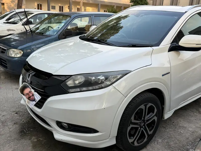 Honda Vezel 2015