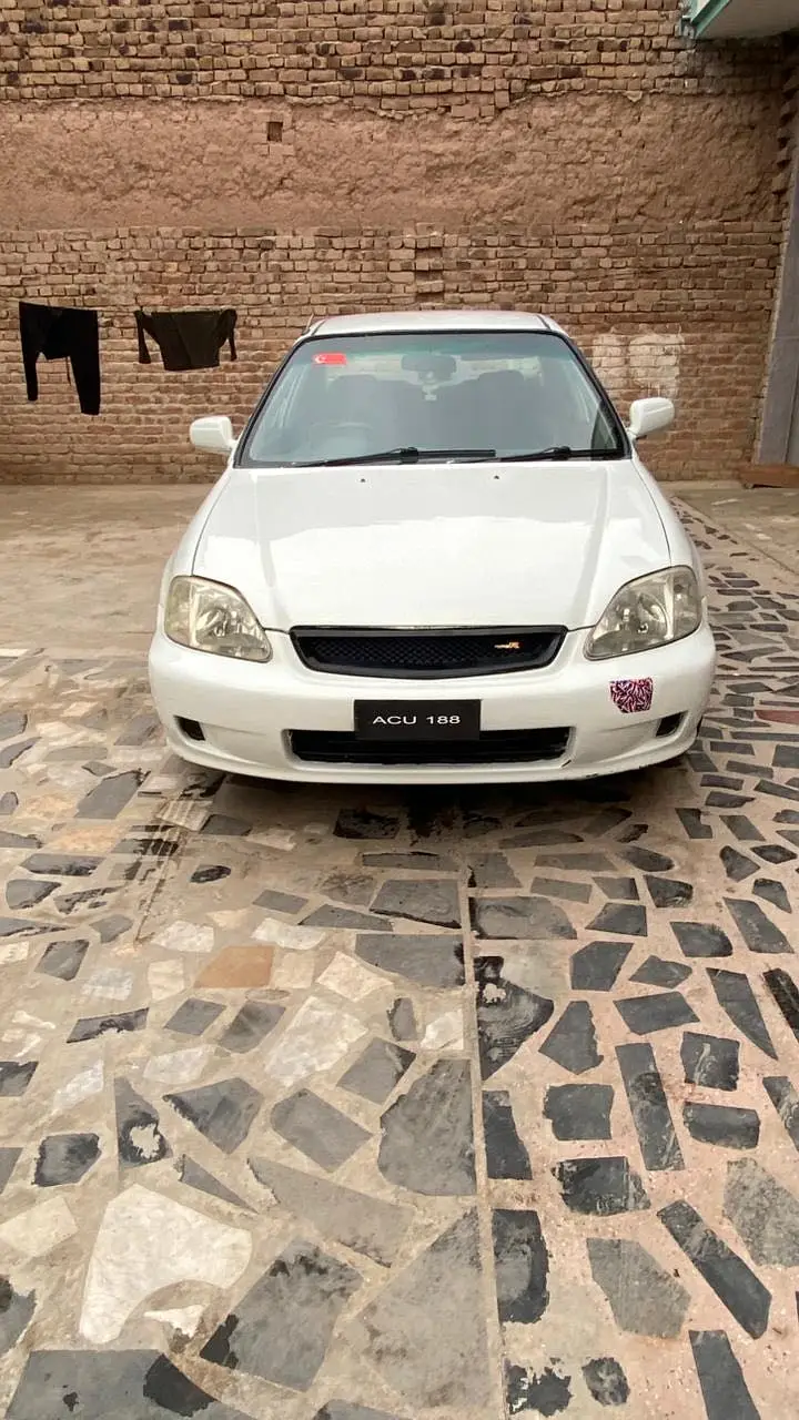 Honda Civic EXi 2000