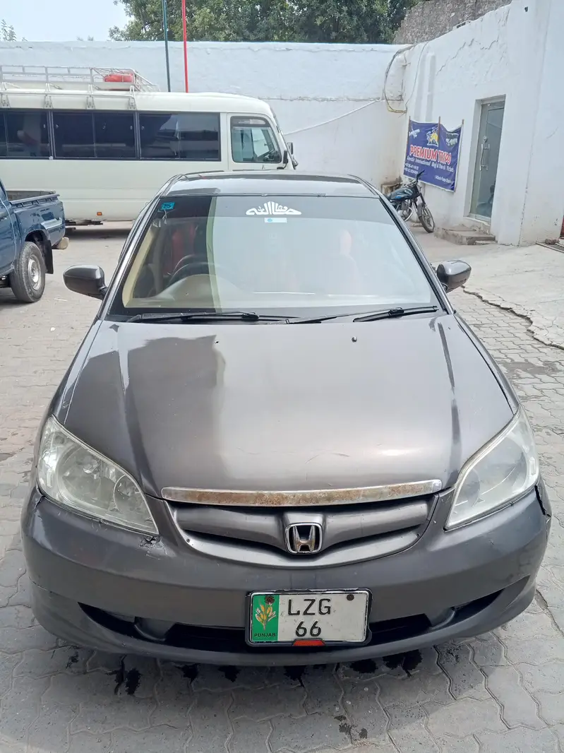 Honda Civic Prosmetic 2005