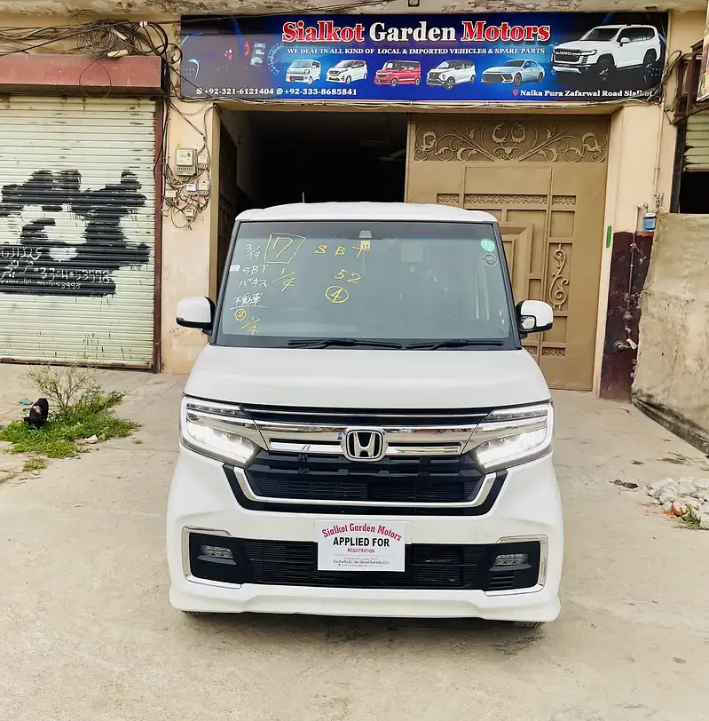 Honda N Box Custom 2022