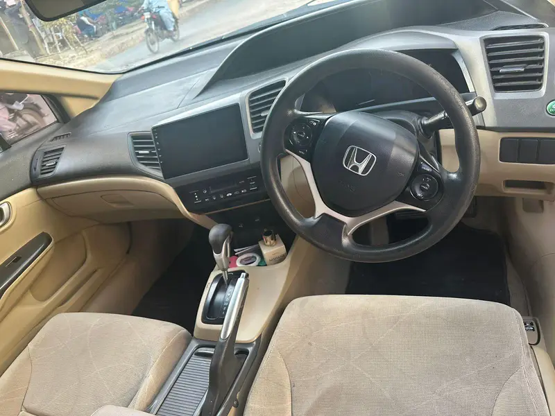 Honda Civic VTi Oriel Prosmatec 2014