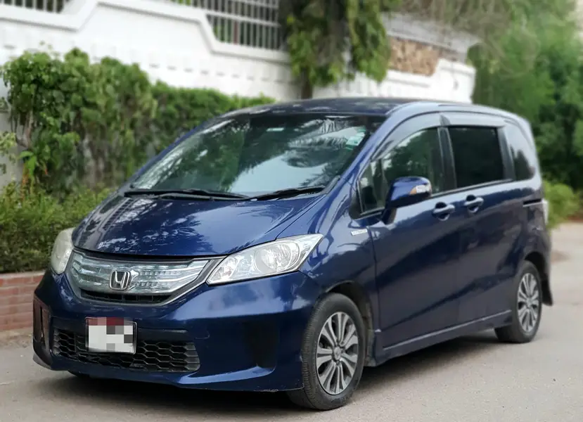 Honda Freed 2012