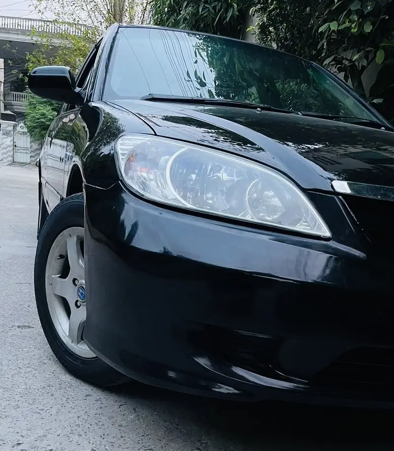 Honda Civic EXi 2005