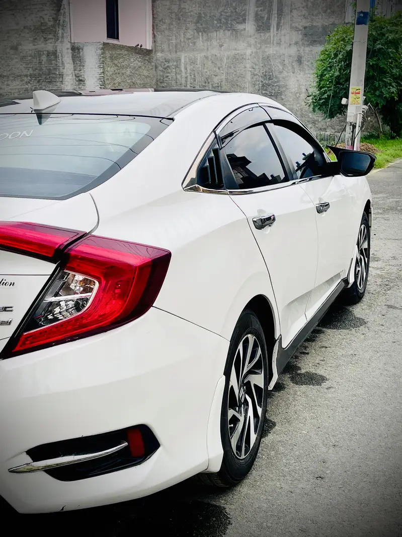 Honda Civic Oriel 2021