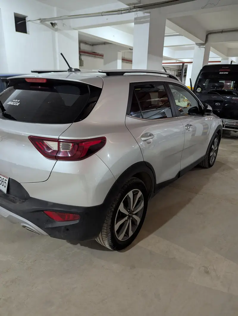 KIA STONIC 2021