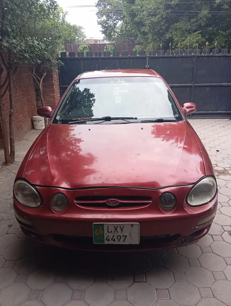 KIA Spectra 2001