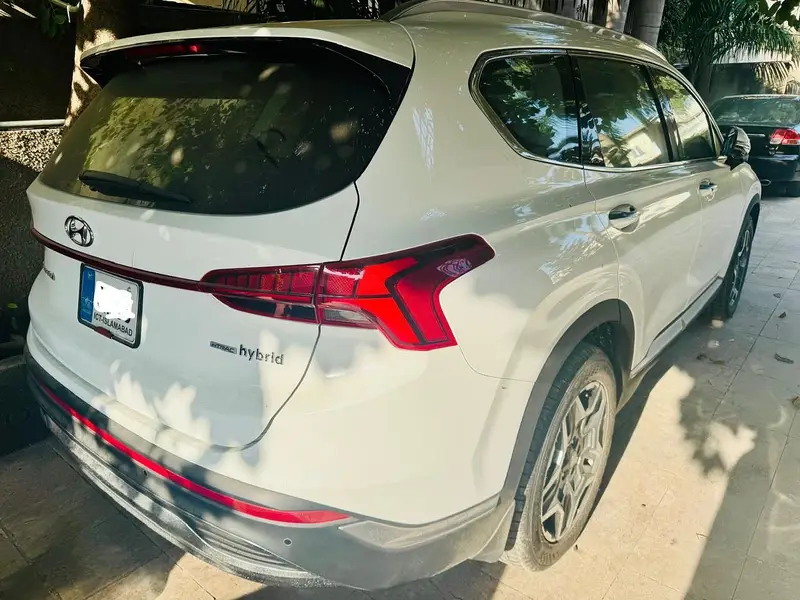 Hyundai Santa Fe 2024