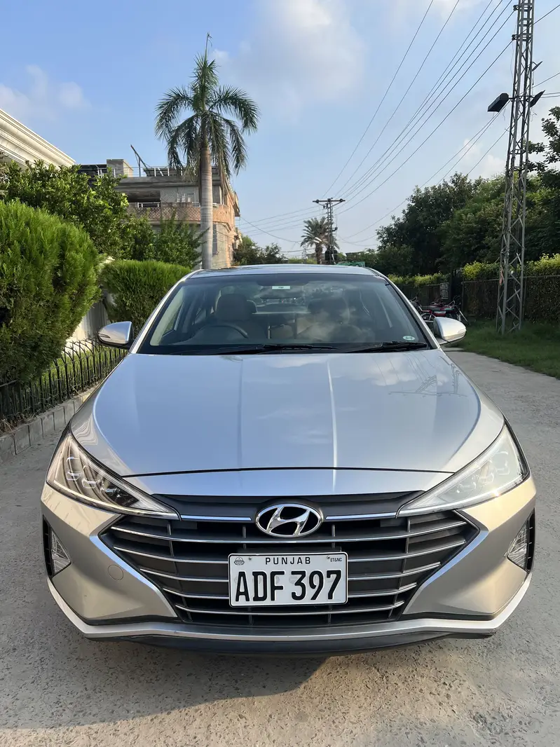 Hyundai Elantra 2021