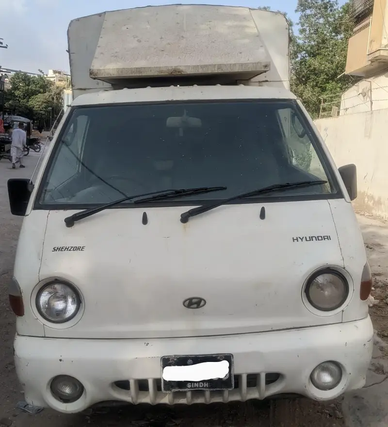 Hyundai Shehzore 2006